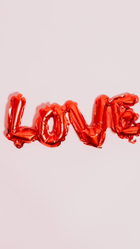 Poliamore: cos'è e come funziona